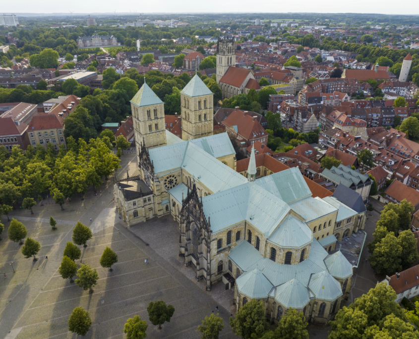 tomasadzke_Paulusdom zu Münster in Vogelperspektive_deposit